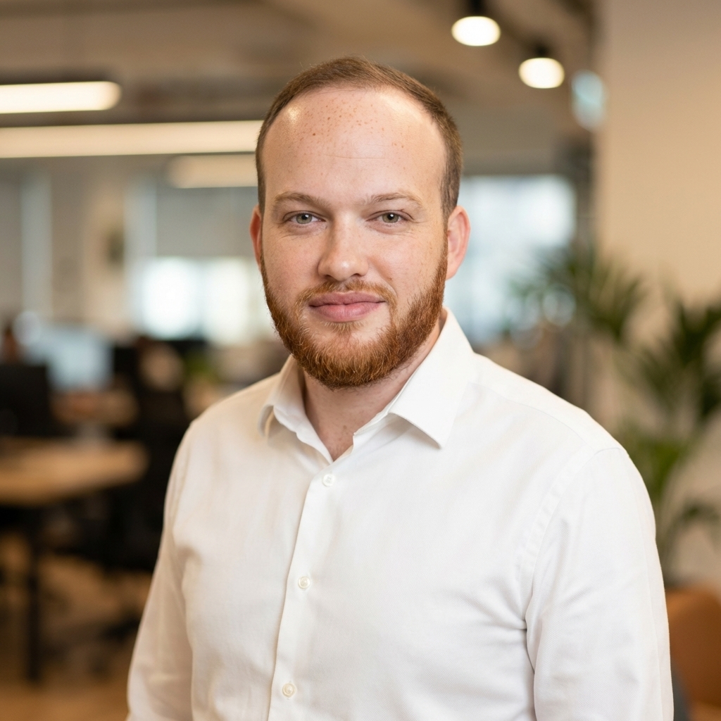 Moshe — Sales Manager at Cal Technologies