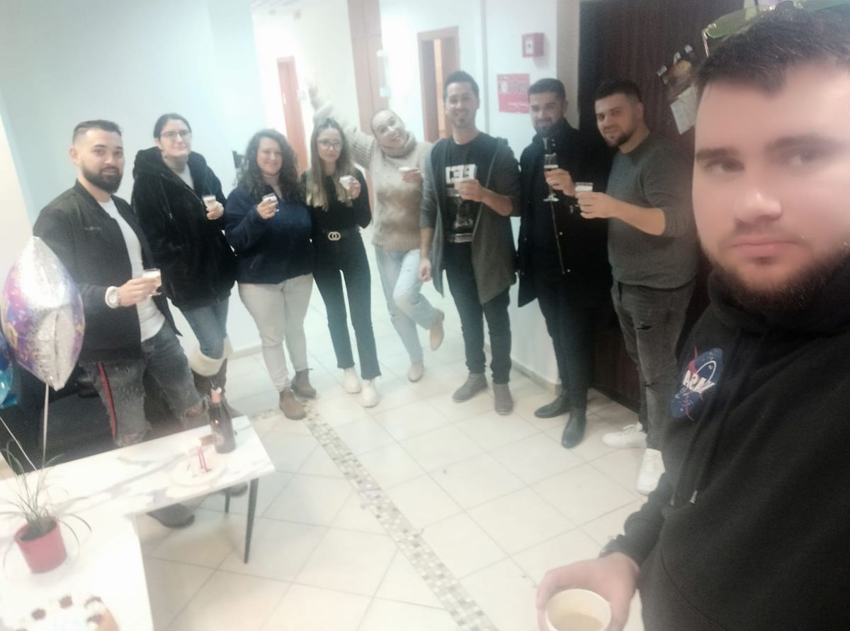 צוות Cal Technologies — תמונה 10